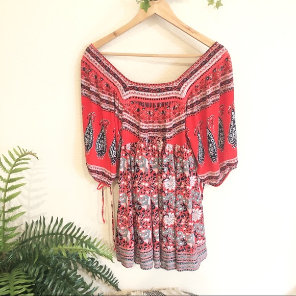 Free People Dresses & Skirts - Free people off shoulder boho mini dress Size S